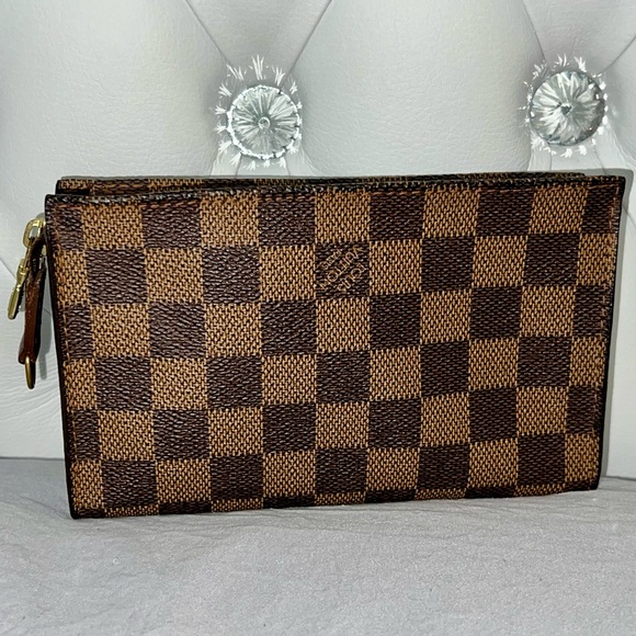 Louis Vuitton LV Damier Ebene Marais Bucket Pouch, Travel Bag, Clutch - Picture 2 of 8